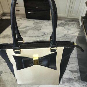 Apt. 9 Brooklyn Bow Tote With Matching Wallet | Color: Black and Cream